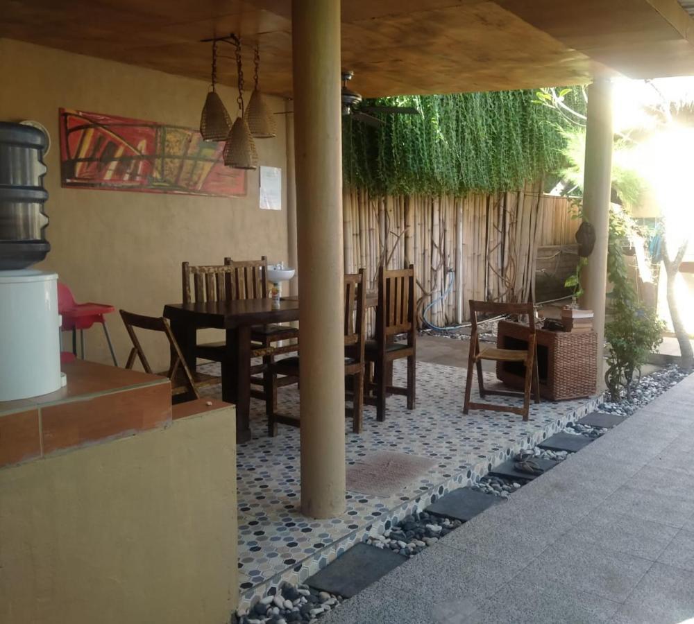 The Huts Villa Gili Trawangan Exterior foto