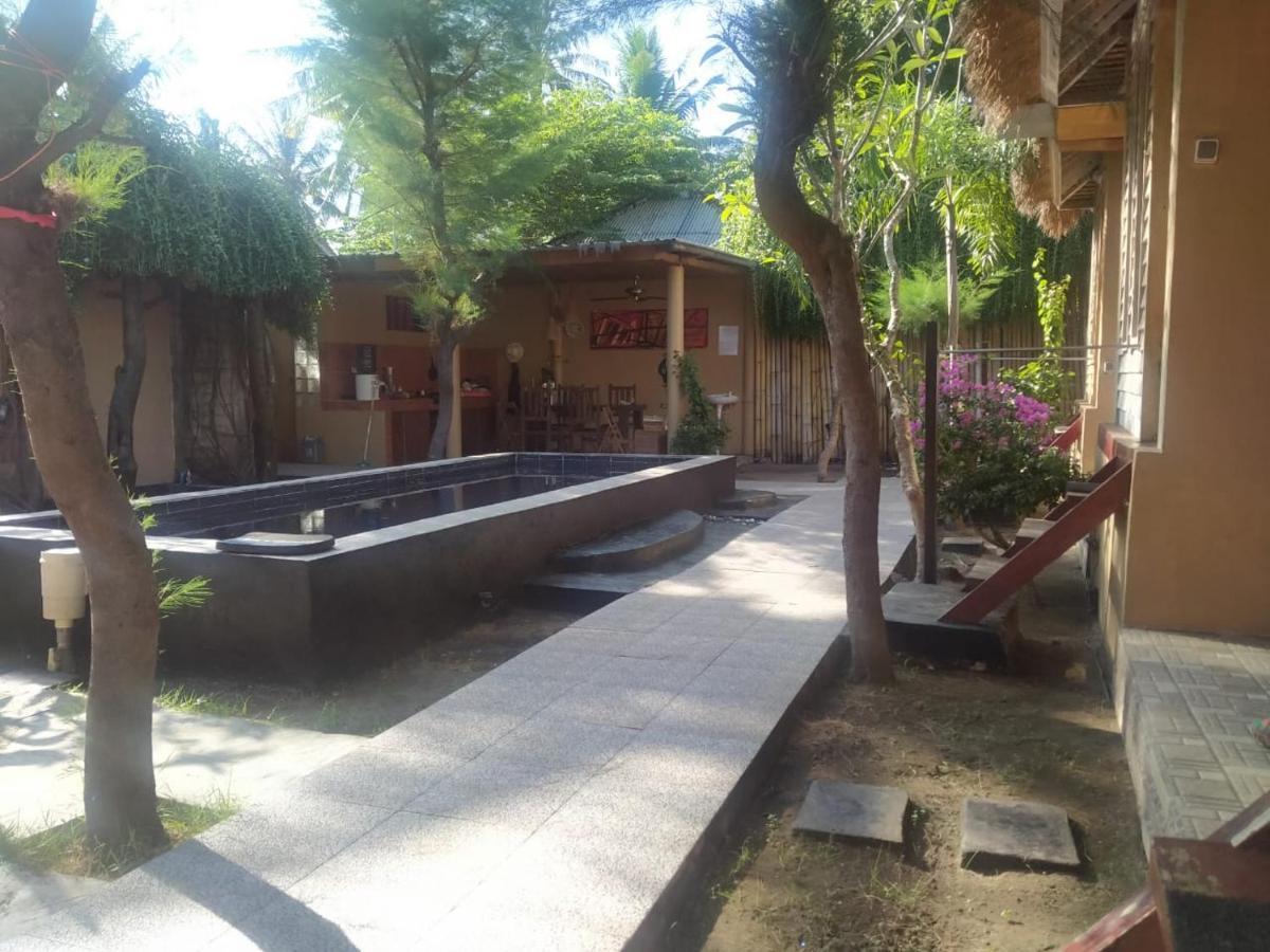 The Huts Villa Gili Trawangan Exterior foto