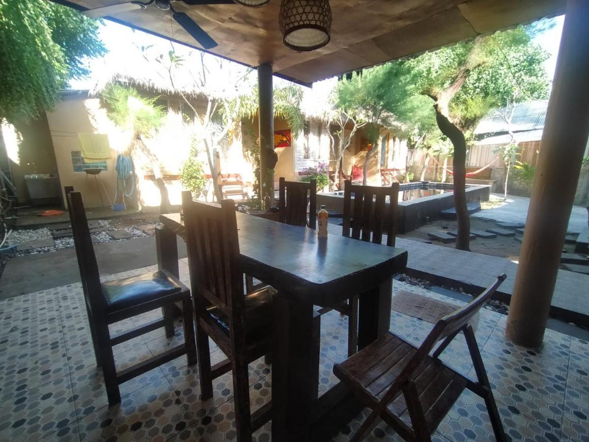 The Huts Villa Gili Trawangan Exterior foto