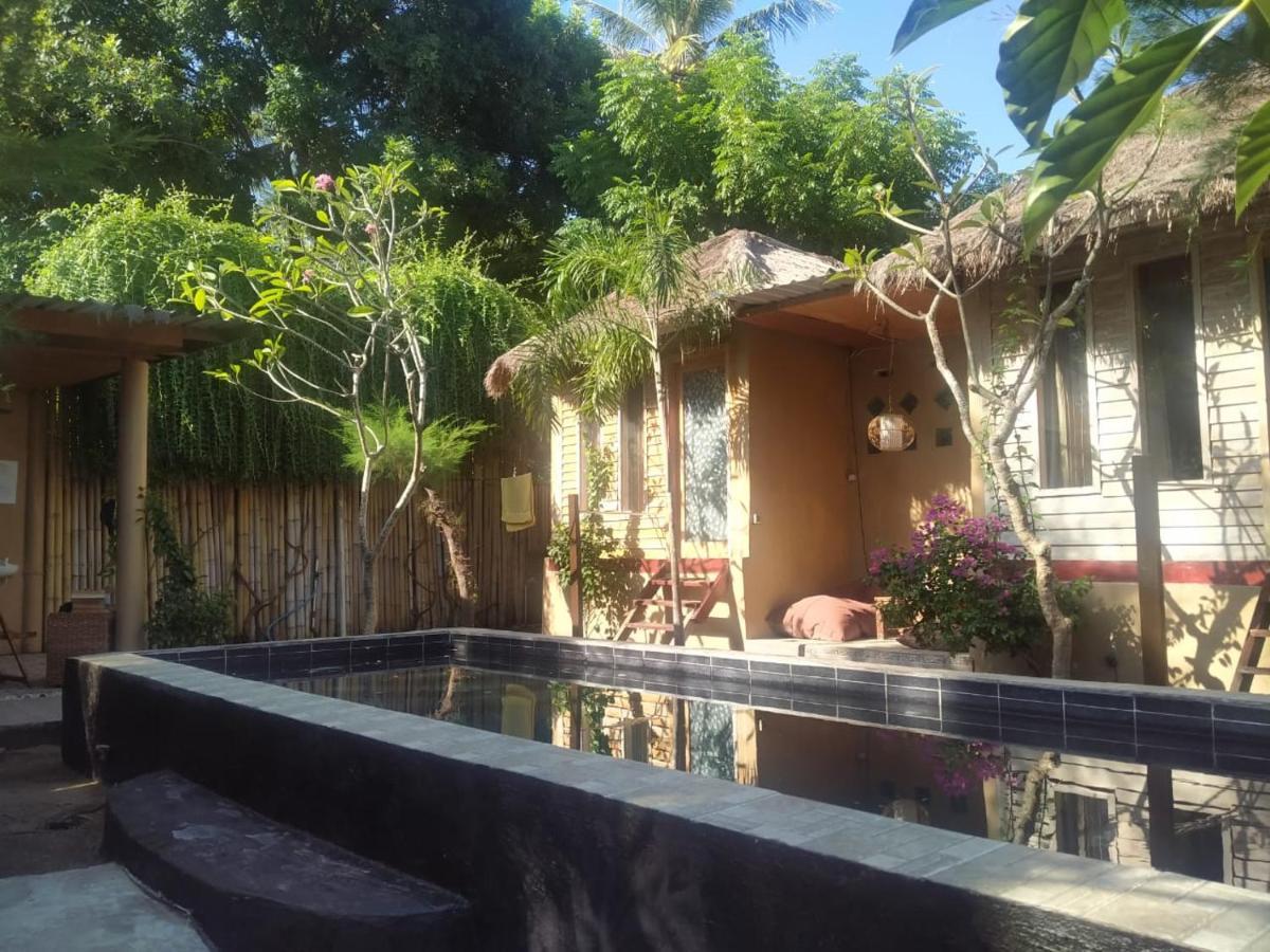 The Huts Villa Gili Trawangan Exterior foto