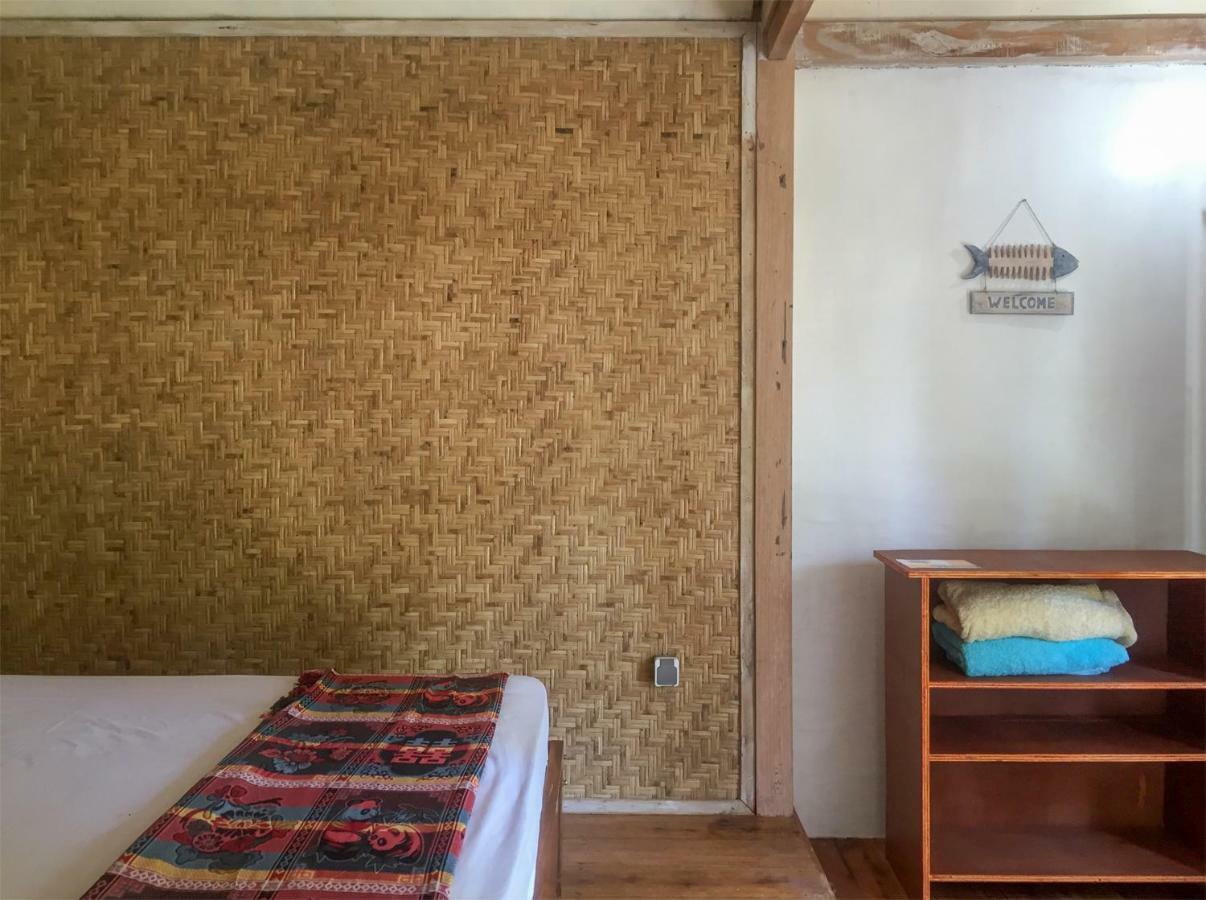 The Huts Villa Gili Trawangan Exterior foto