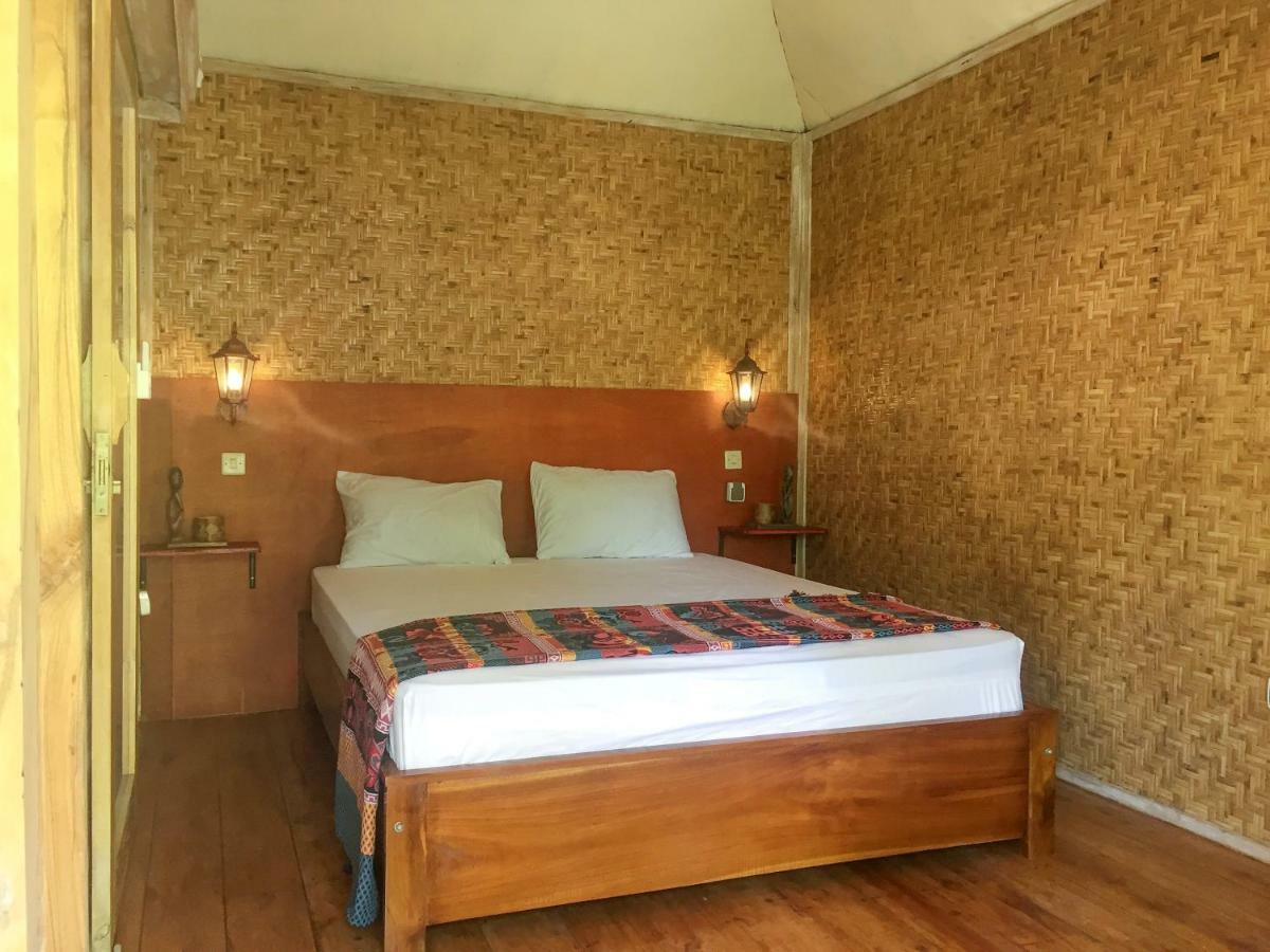 The Huts Villa Gili Trawangan Exterior foto