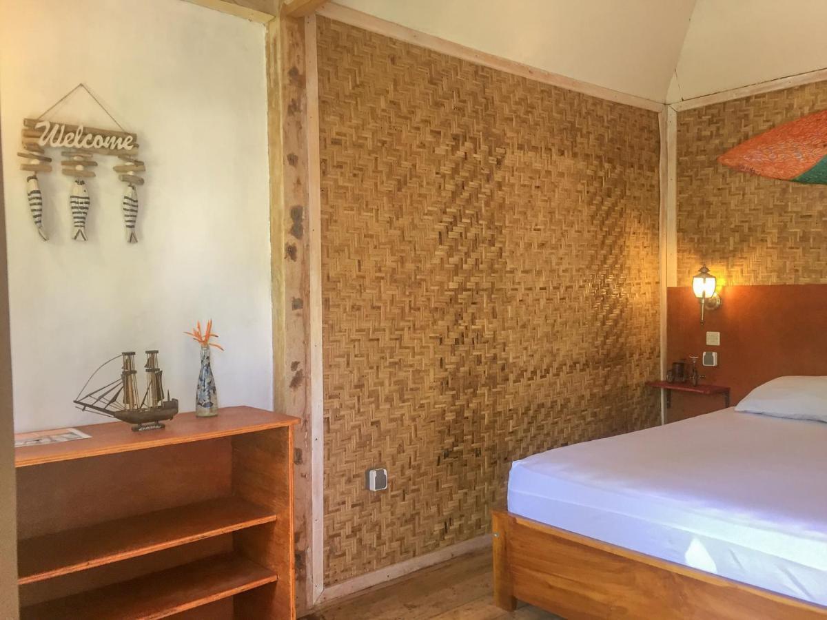 The Huts Villa Gili Trawangan Exterior foto